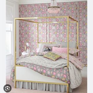 Pottery barn kids liberty floral full/queen duvet